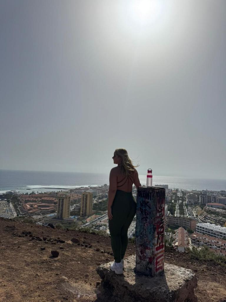674864133: Chica busca chico en Tenerife