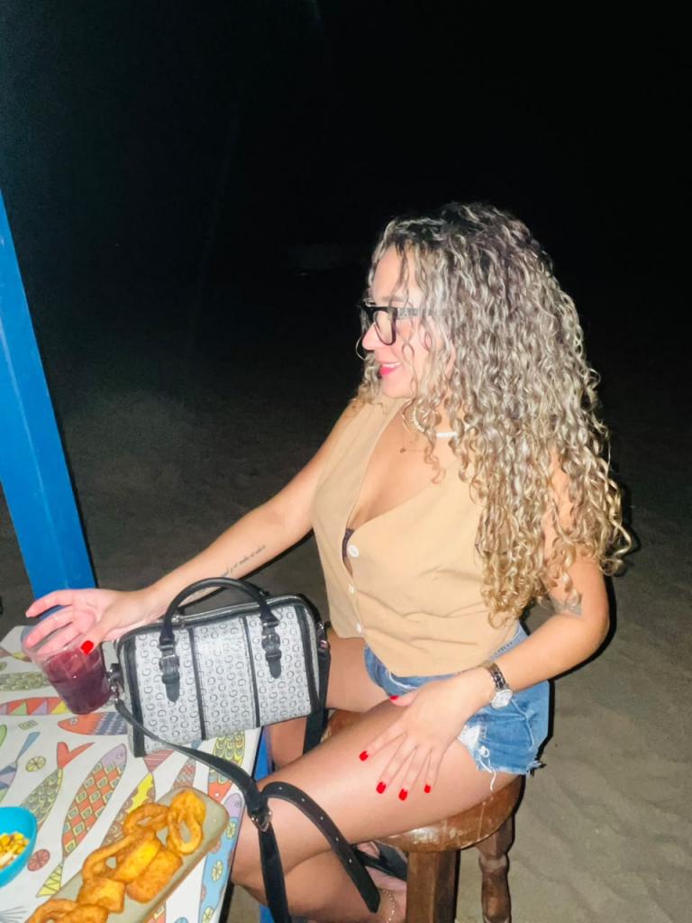 642078473: Chica busca chico en Zaragoza