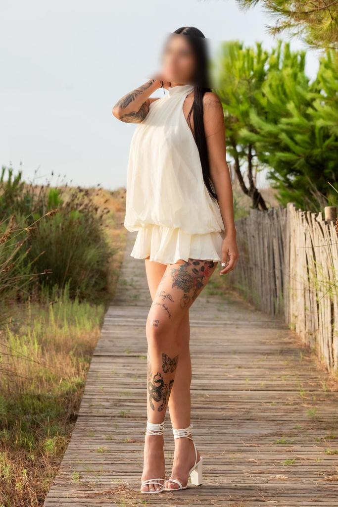 691559861: Chica busca chico en Barcelona