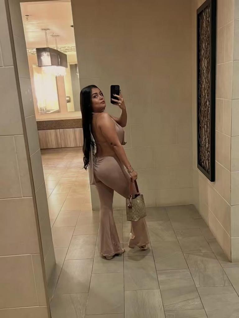 Chica busca chico en Zaragoza: 