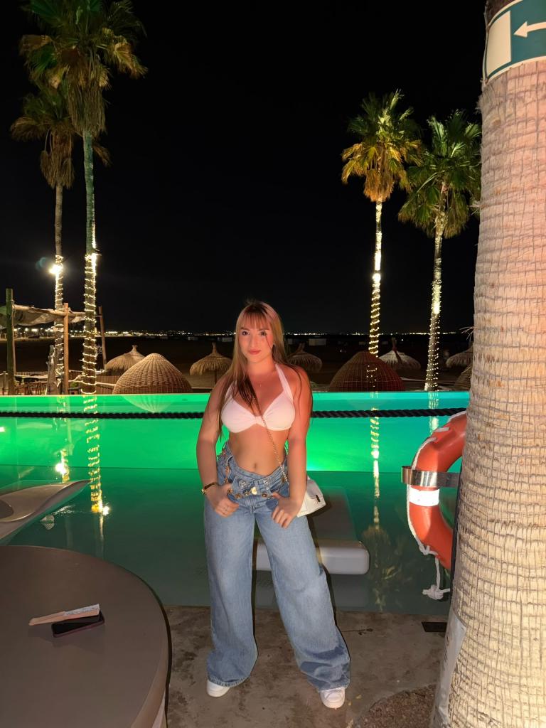 Chica busca chico en Barcelona: 