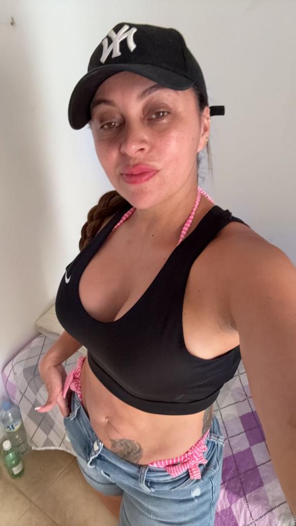 614798474: Chica busca chico en Almería