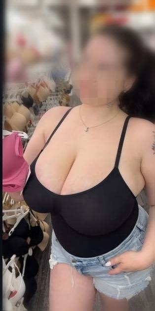 623564940: Chica busca chico en Almería