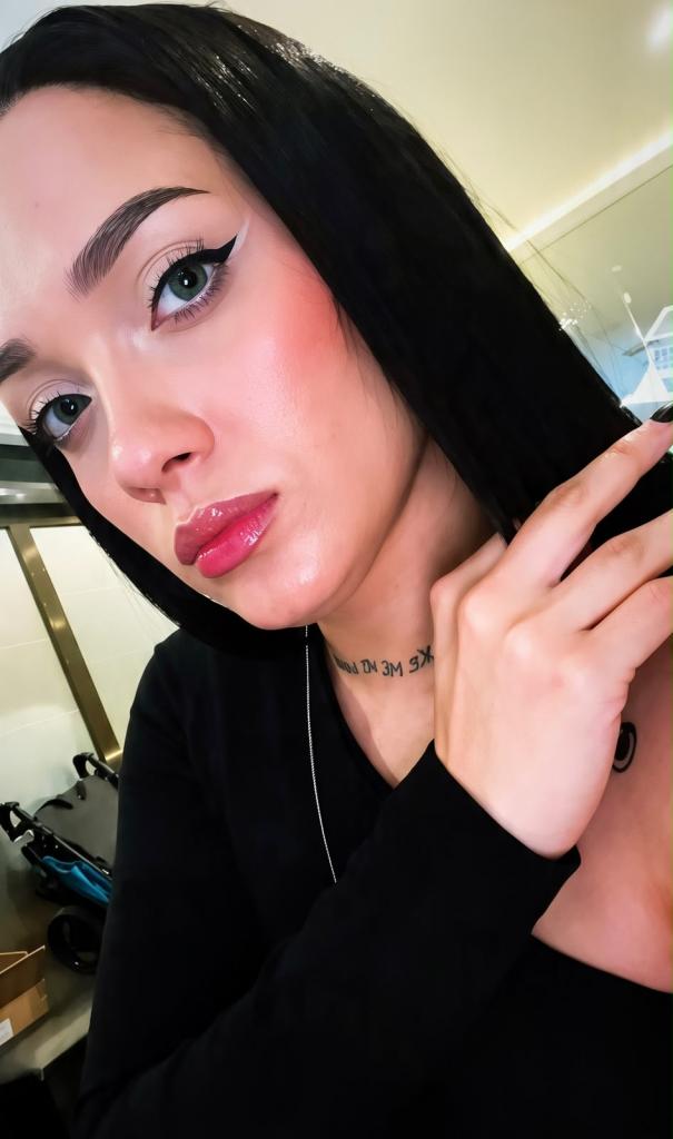 613920528: Chica busca chico en Asturias