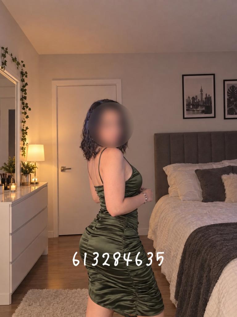 613284635: Chica busca chico en Murcia