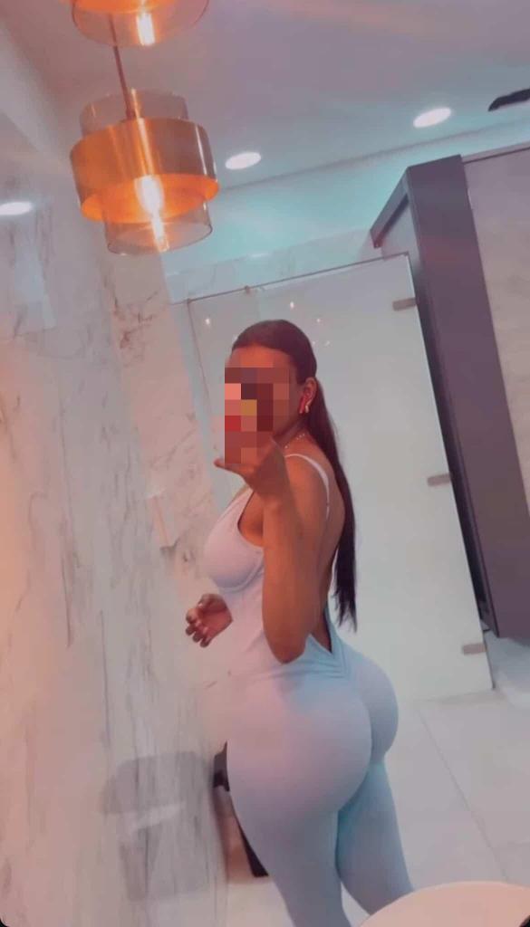 Chica busca chico en La Coruña: 