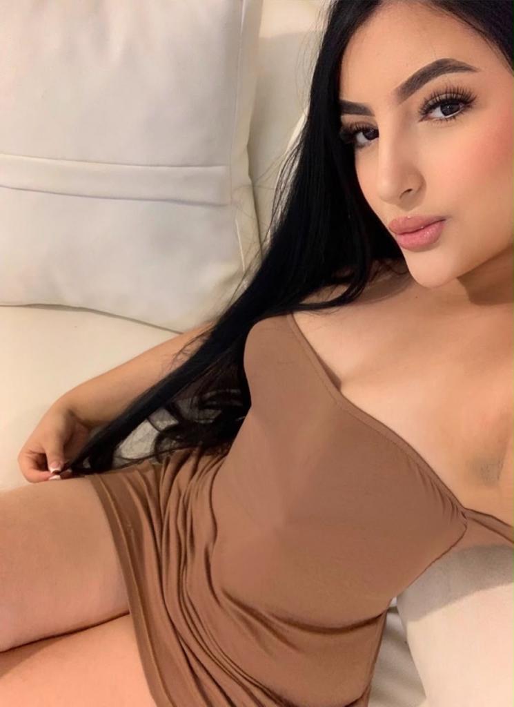 604174735: Chica busca chico en Badajoz