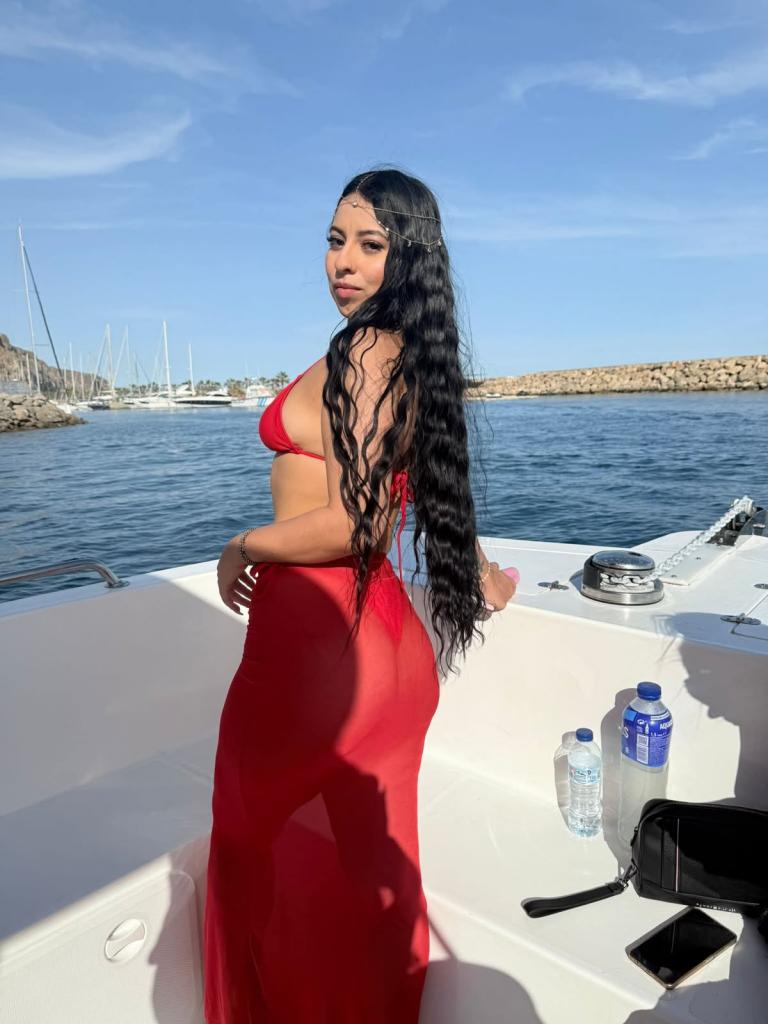 662441036: Chica busca chico en Almería