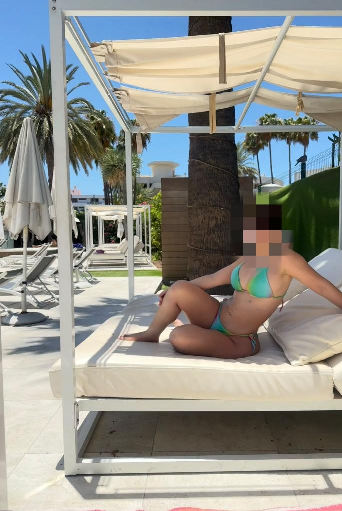 Chica busca chico en Tenerife: 