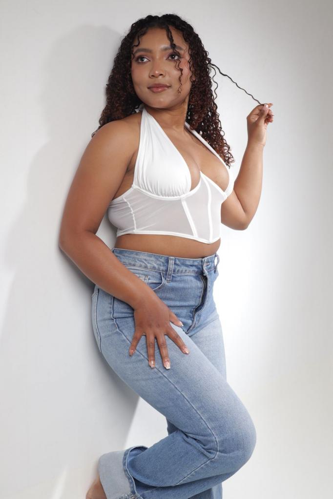 657464306: Chica busca chico en Sevilla