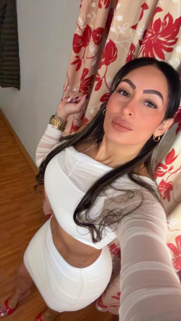 Chica busca chico en Madrid: 