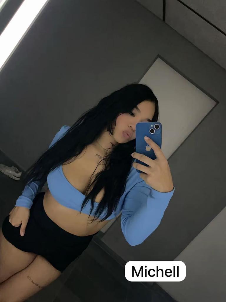 643231320: Chica busca chico en Madrid
