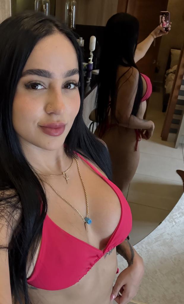 662946132: Chica busca chico en Málaga