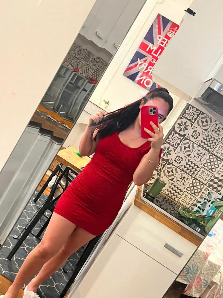662572968: Chica busca chico en Murcia