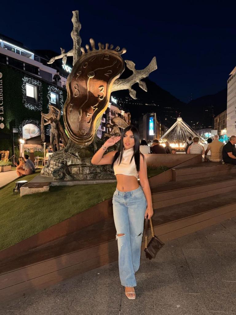 Chica busca chico en Zaragoza: 