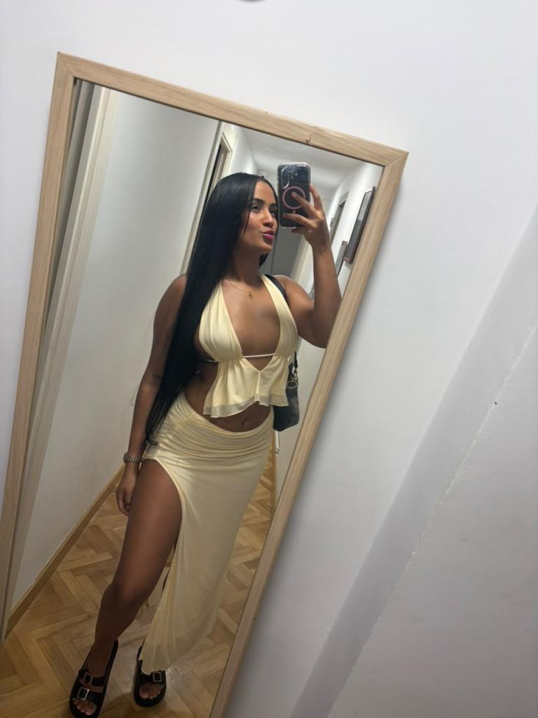 Chica busca chico en Zaragoza: Chica busca chico