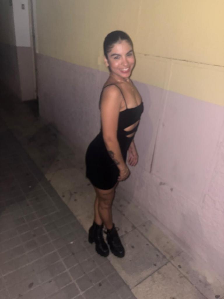 Chica busca chico en Cádiz: 