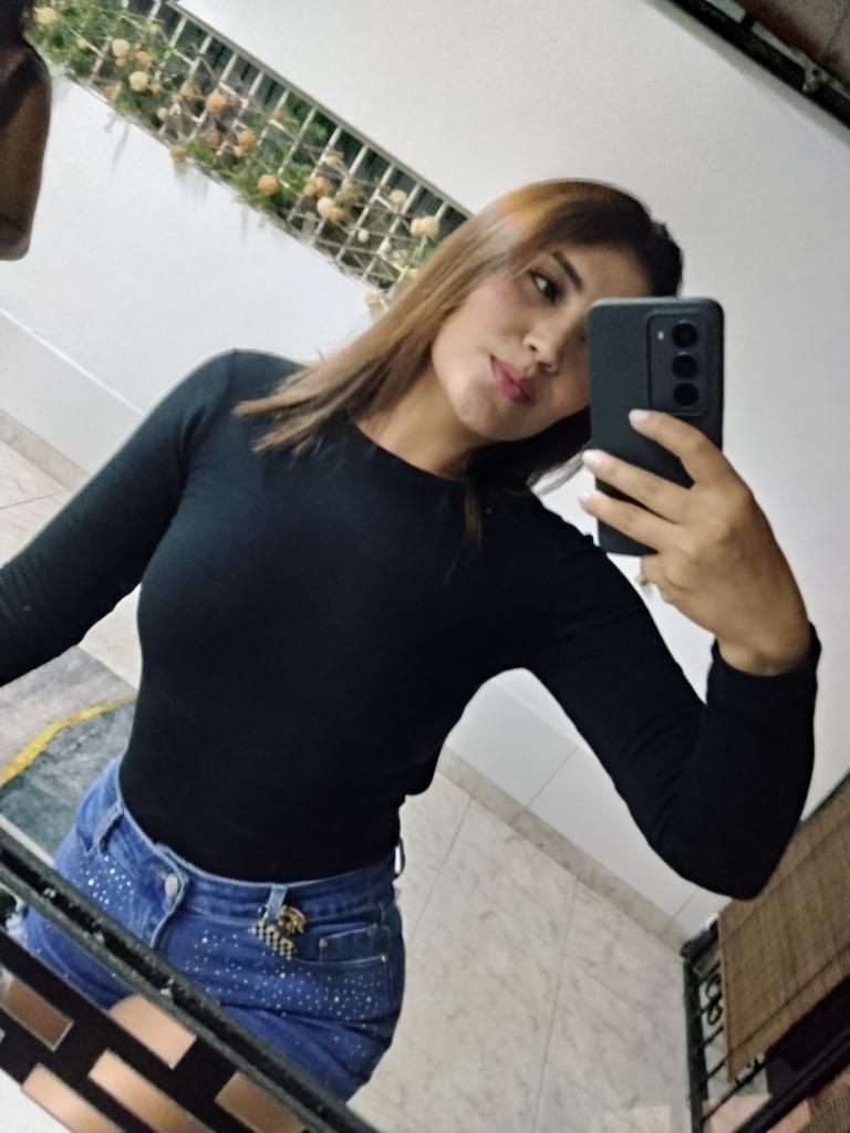 641860206: Chica busca chico en Tenerife
