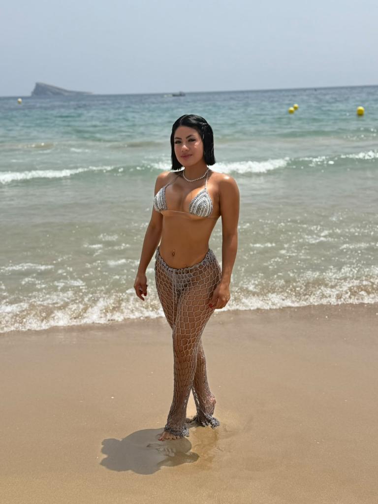 Chica busca chico en Tenerife: 