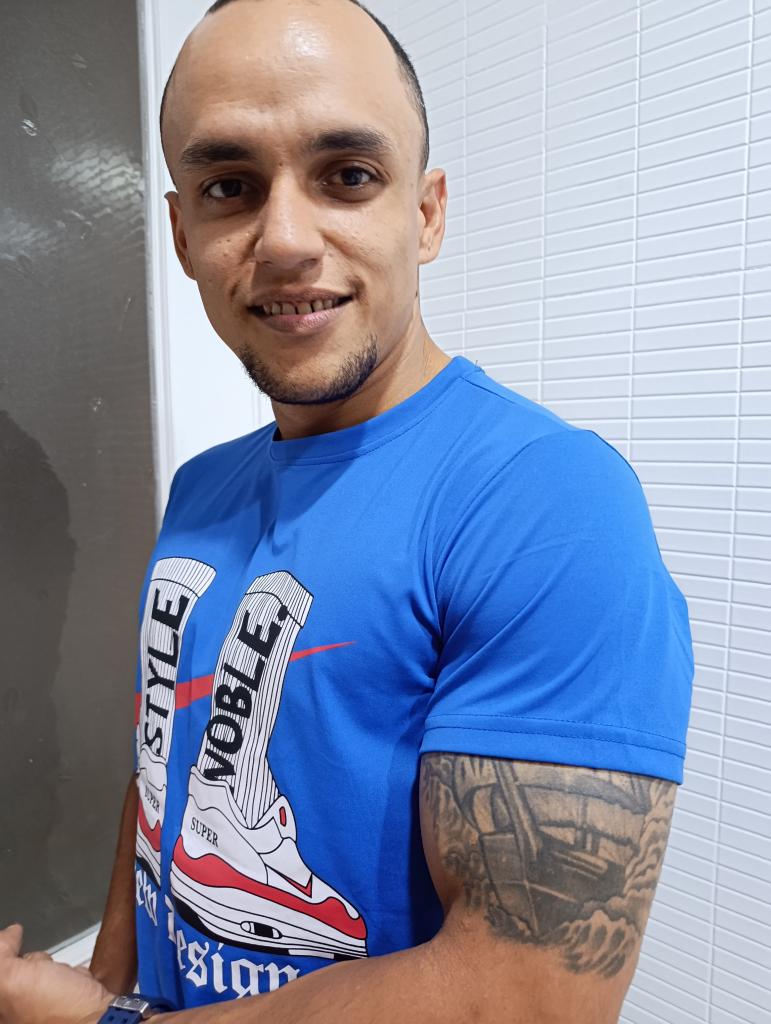 662229810: Chico busca chica en Vizcaya