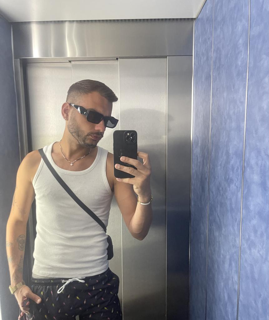 Chico busca chica en Málaga: 