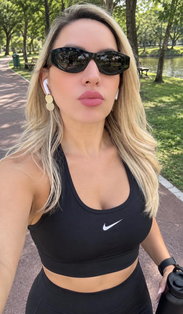 643946645: Chica busca chico en Lérida