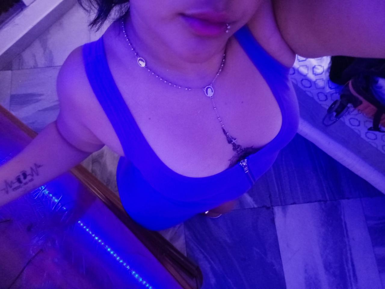 Chica busca chico en Sevilla: 