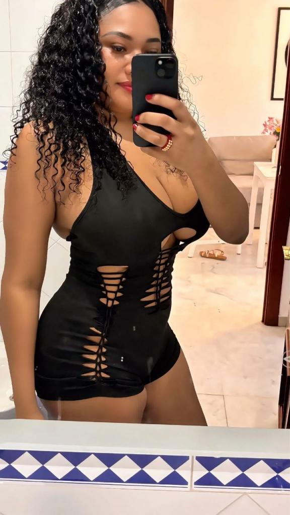 Chica busca chico en Sevilla: Chica busca chico