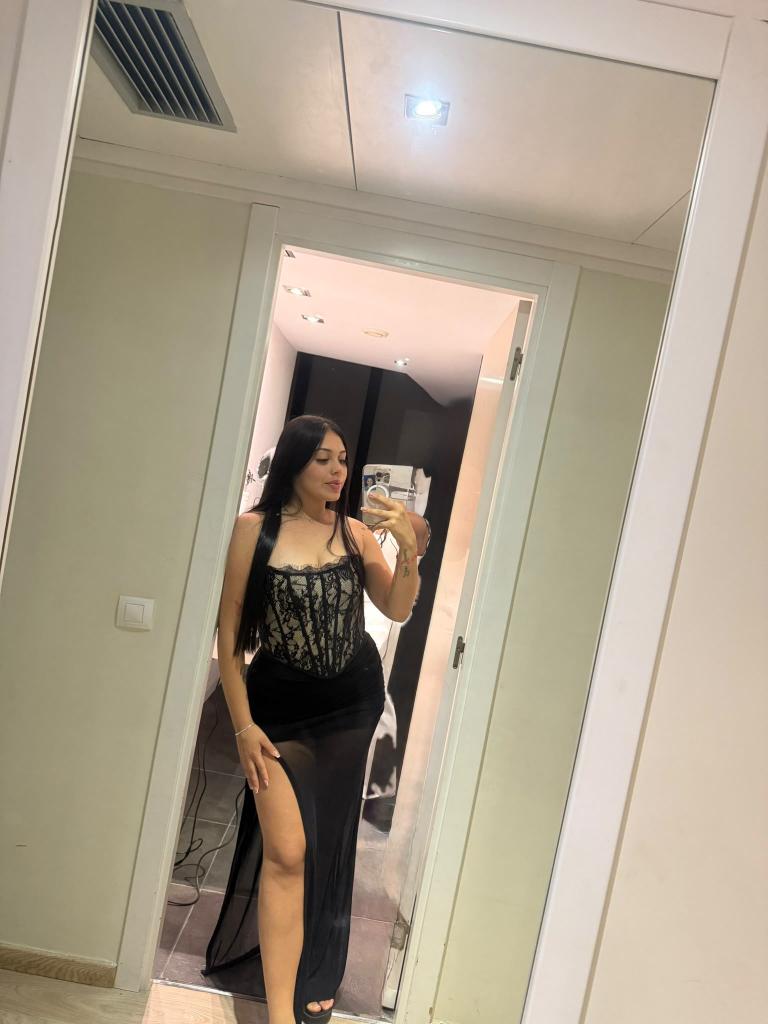 622075011: Chica busca chico en Menorca