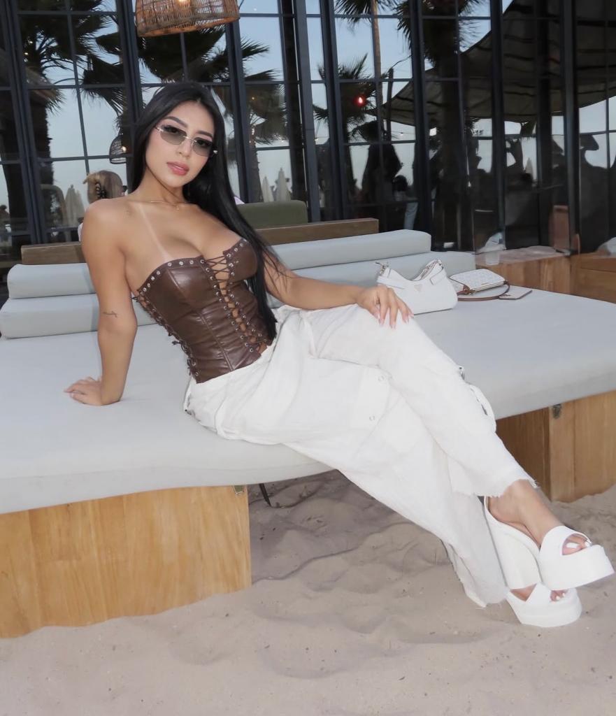 Chica busca chico en Lérida: 