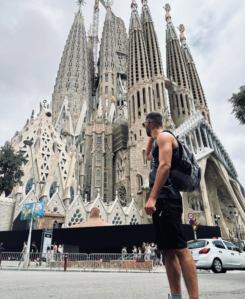670633153: Chico busca chica en Alicante