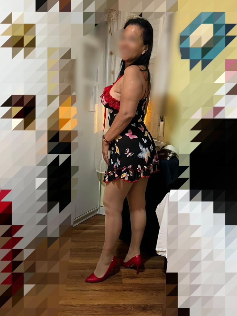 670217687: Chica busca chico en Madrid