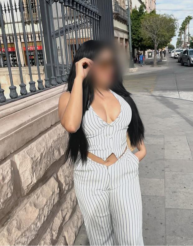 677120896: Chica busca chico en La Coruña