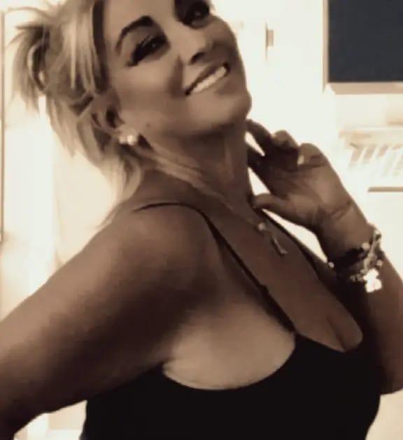 610087549: Chica busca chico en Cádiz