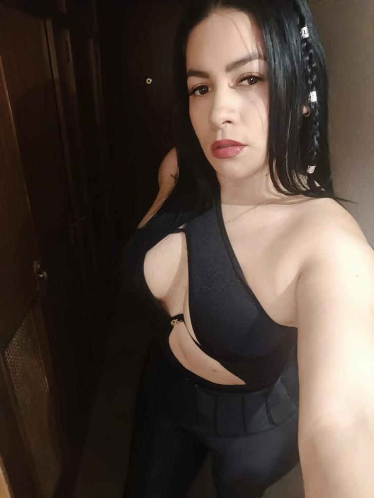 Chica busca chico en Zaragoza: 