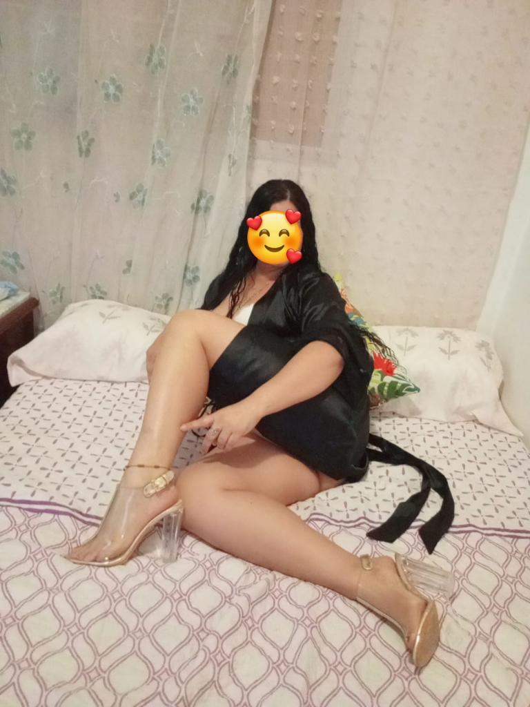 Chica busca chico en Sevilla: 