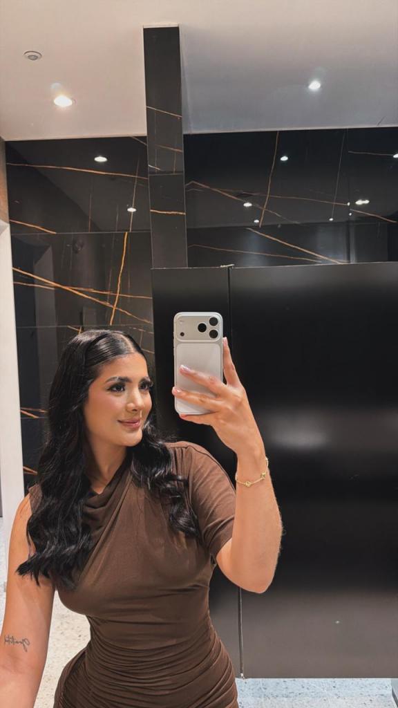 632306434: Chica busca chico en León