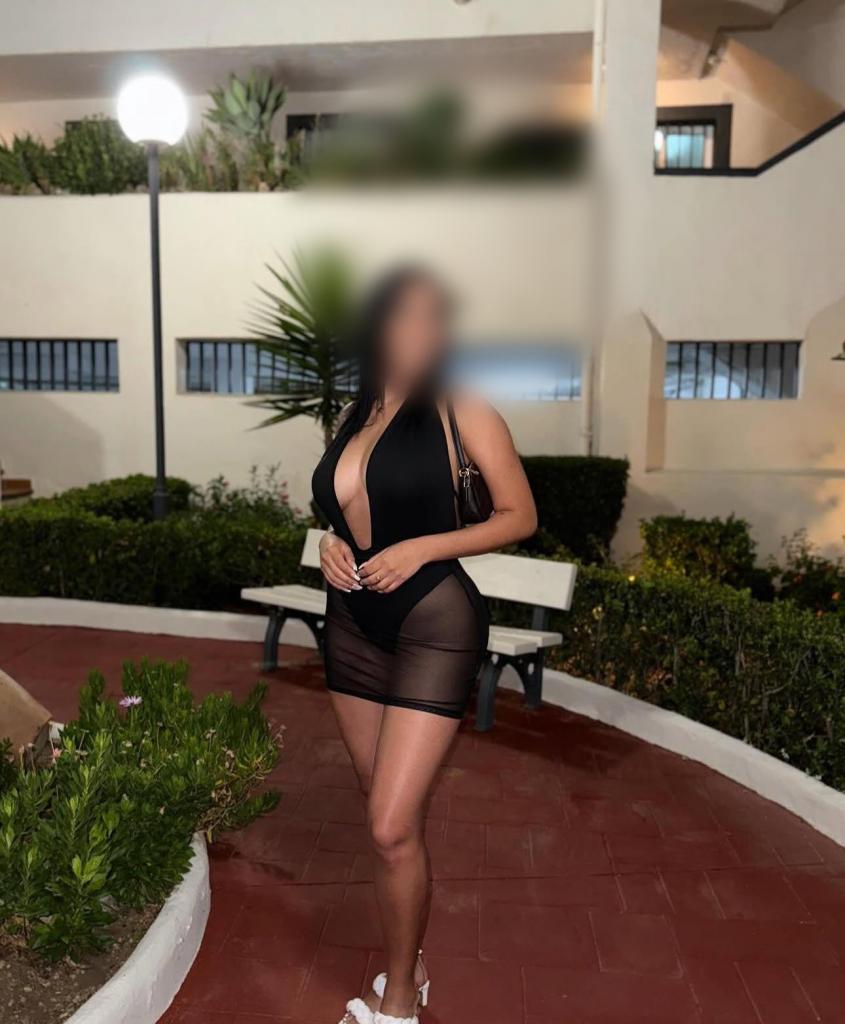 627554548: Chica busca chico en Madrid