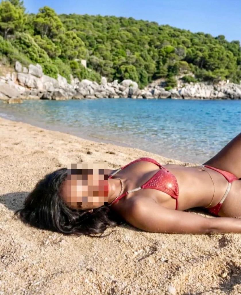 678189369: Chica busca chico en Zaragoza