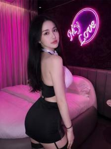611228818: Chica busca chico en Barcelona