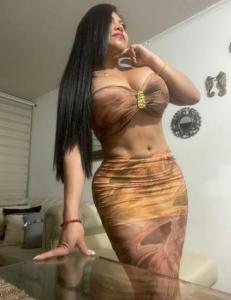 657137676: Chica busca chico en La Coruña
