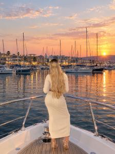 613758046: Transexual en Alicante
