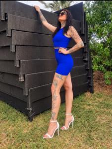 674810745: Chica busca chico en Madrid