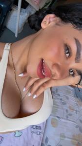 666104484: Chica busca chico en Lérida