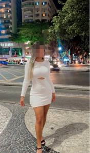 692402159: Chica busca chico en Barcelona