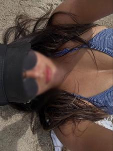 692402159: Chica busca chico en Barcelona