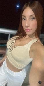 745026366: Chica busca chico en Zaragoza