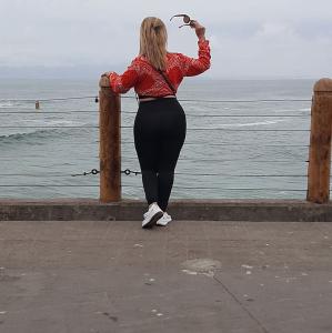 643879942: Chica busca chico en Madrid
