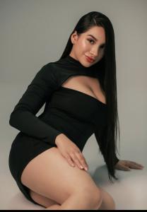 653289198: Chica busca chico en La Coruña