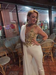663067291: Chica busca chico en Málaga